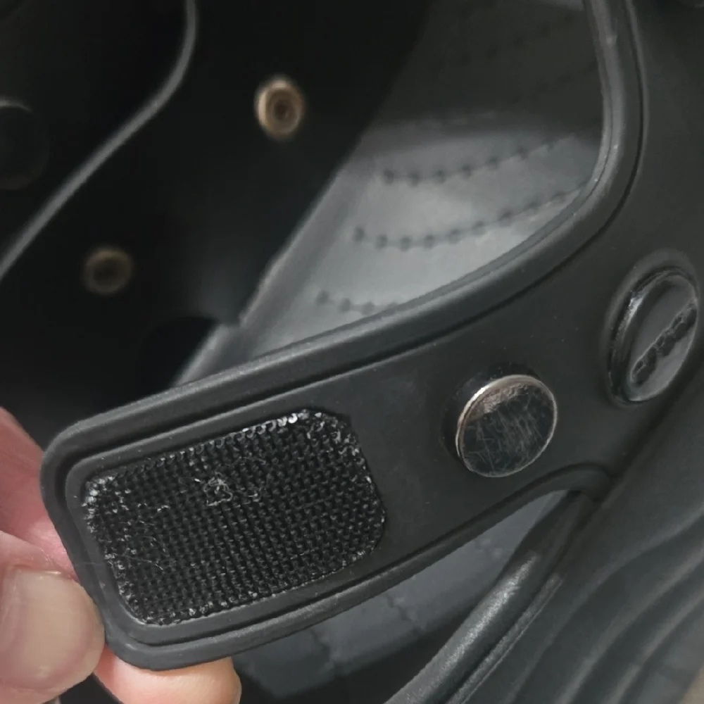 CROCS Black Sandals Size Women 7, Adjustable Straps - Picture 9 of 14